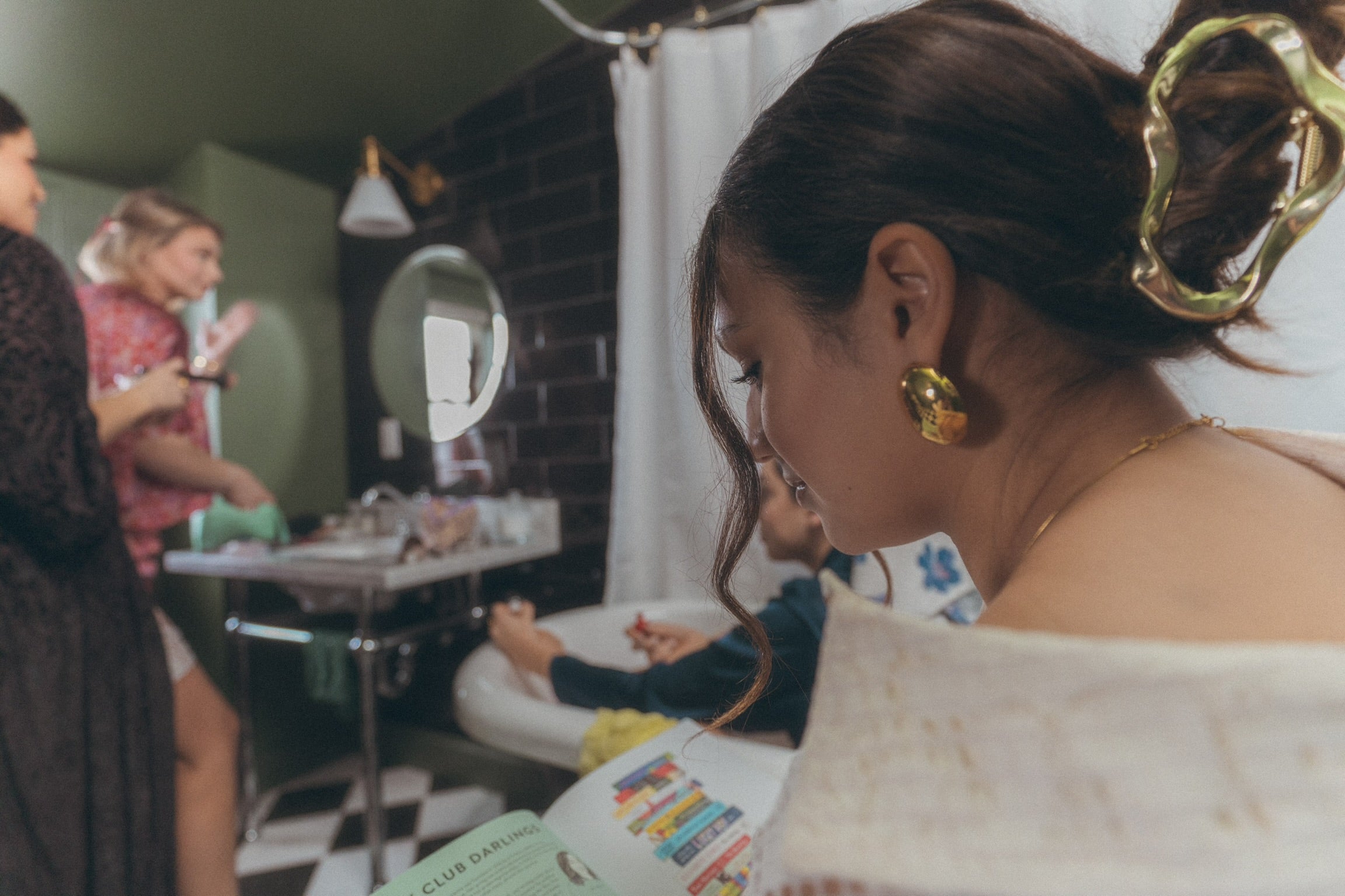 Women's Accessories