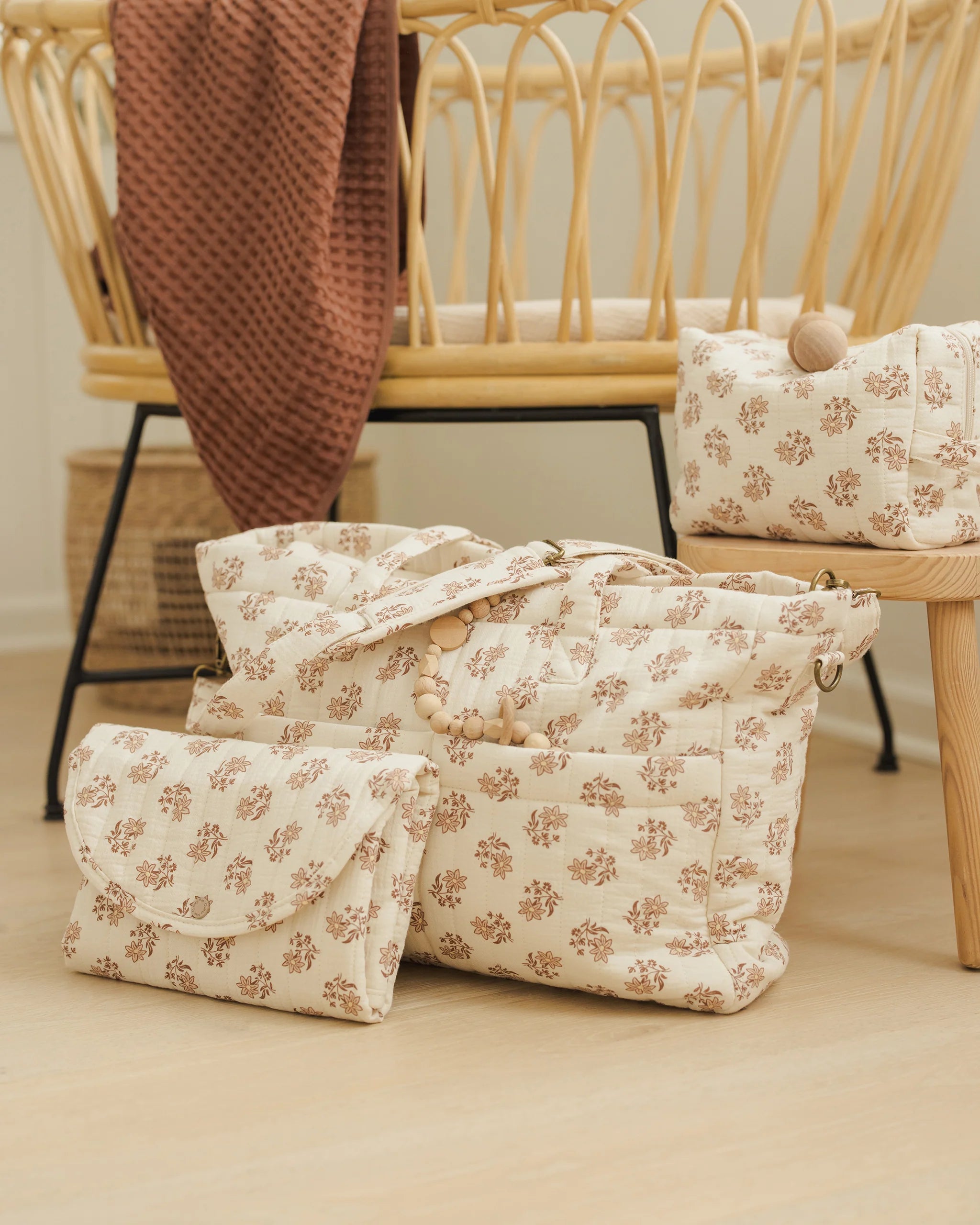 DiaperBag_ChangingPadSet2.webp