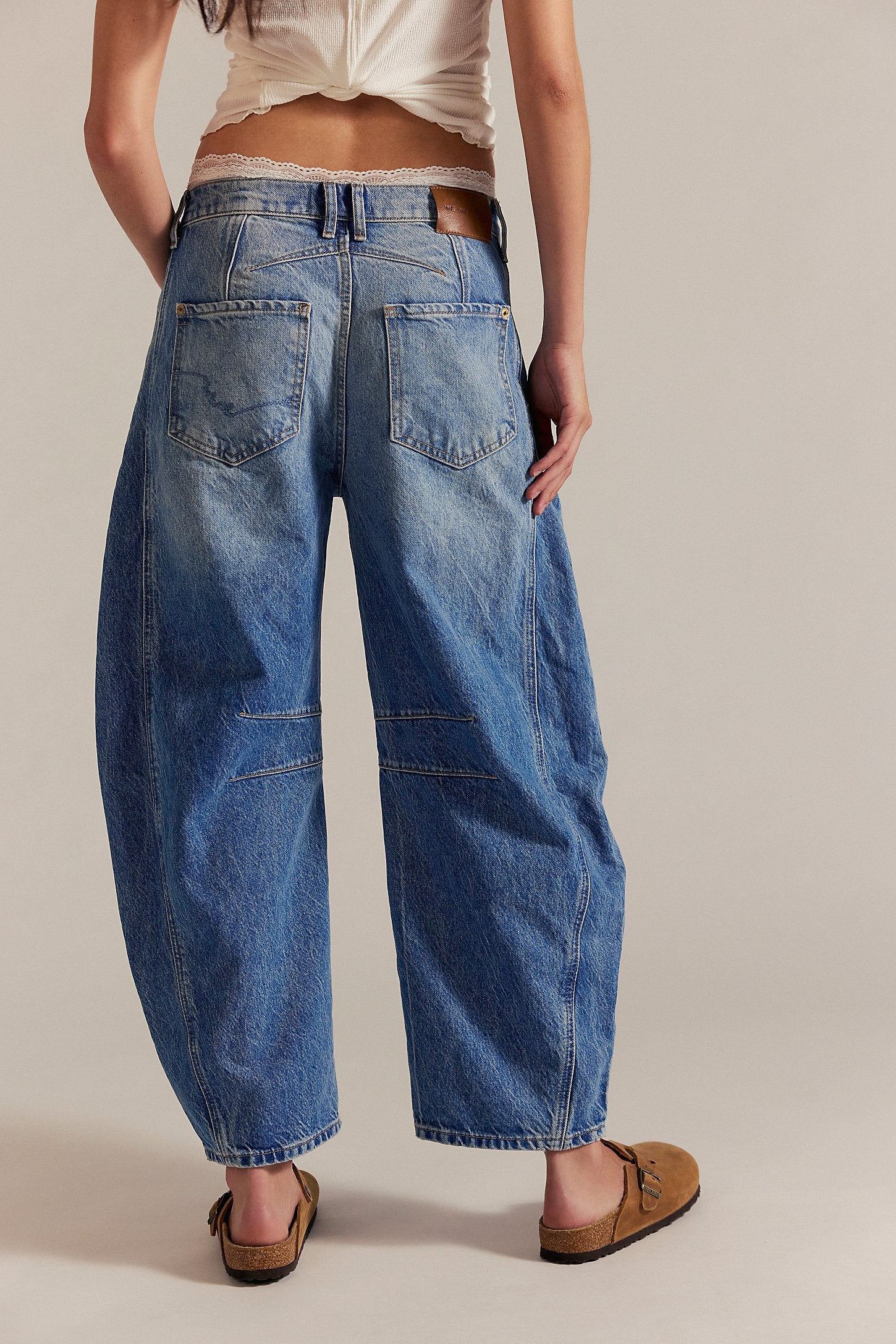 Good Luck Mid-Rise Barrel Jeans
