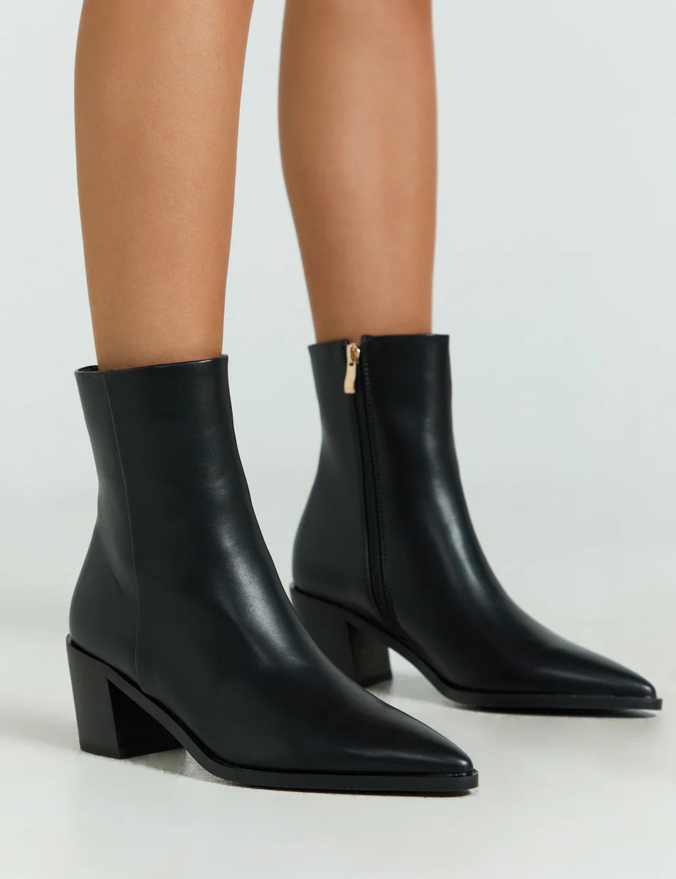 HartfordBoots3.webp