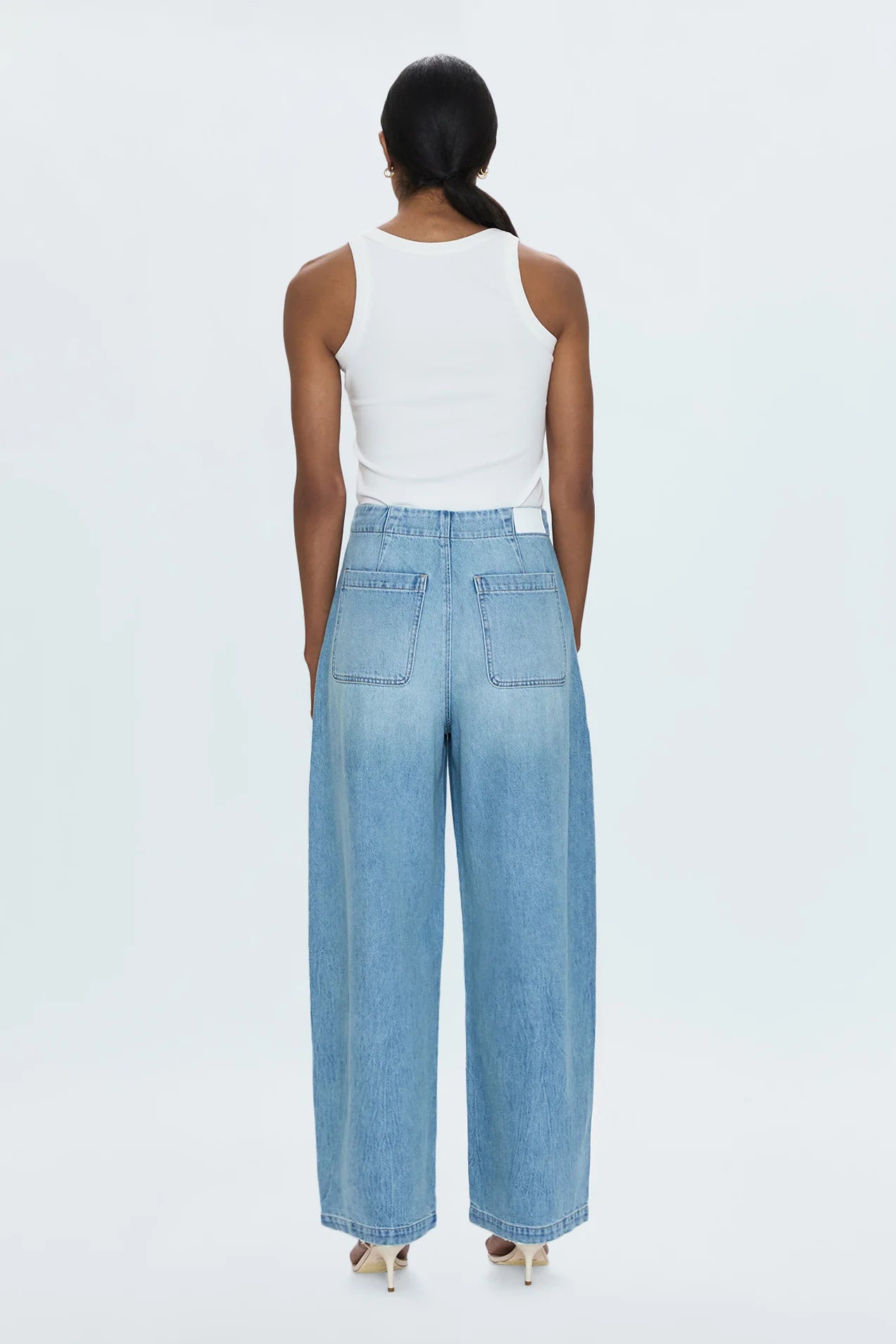 Lottie High Rise Relaxed Bowed Leg