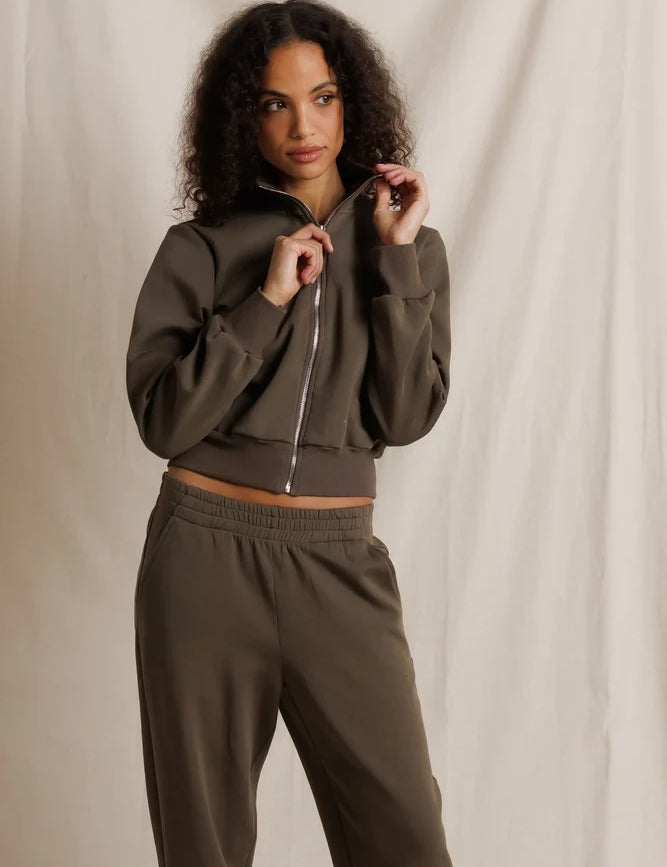 MilanaPureformCroppedTrackJacket1.webp