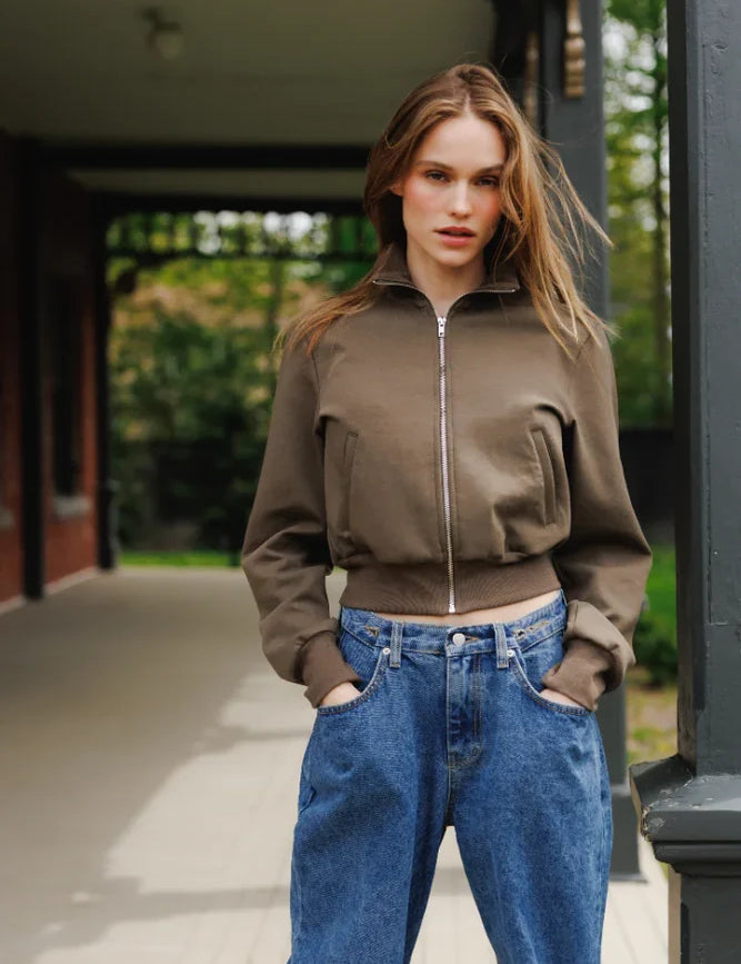 MilanaPureformCroppedTrackJacket3.webp
