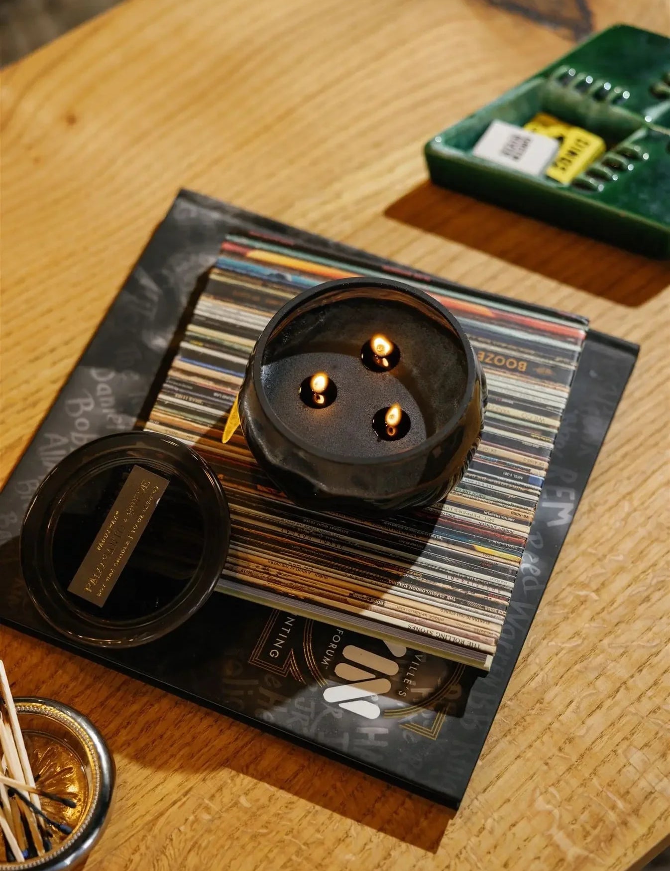 Palo_Santo_Suede_-_Basalt_10_oz_Candle_2.webp