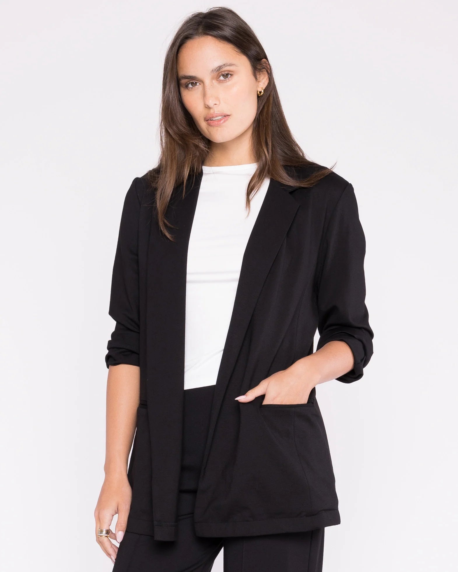 Ponte_Knit_Oversized_Blazer_2.webp