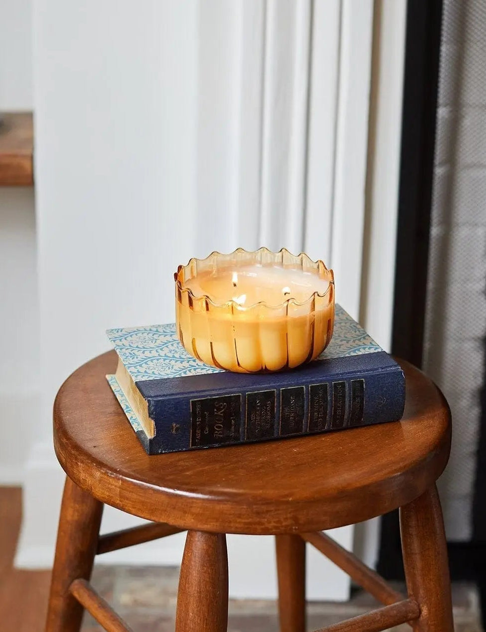 Ripple_12_oz_Candle_2.webp