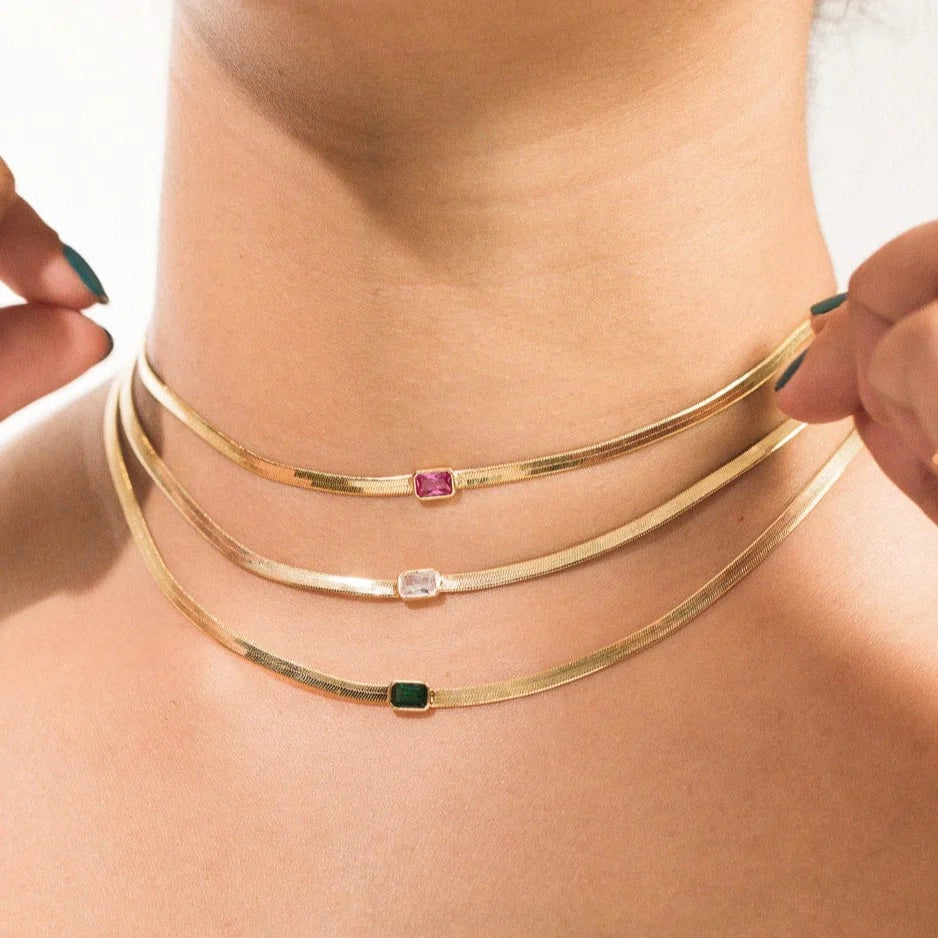 Snake chain with stone